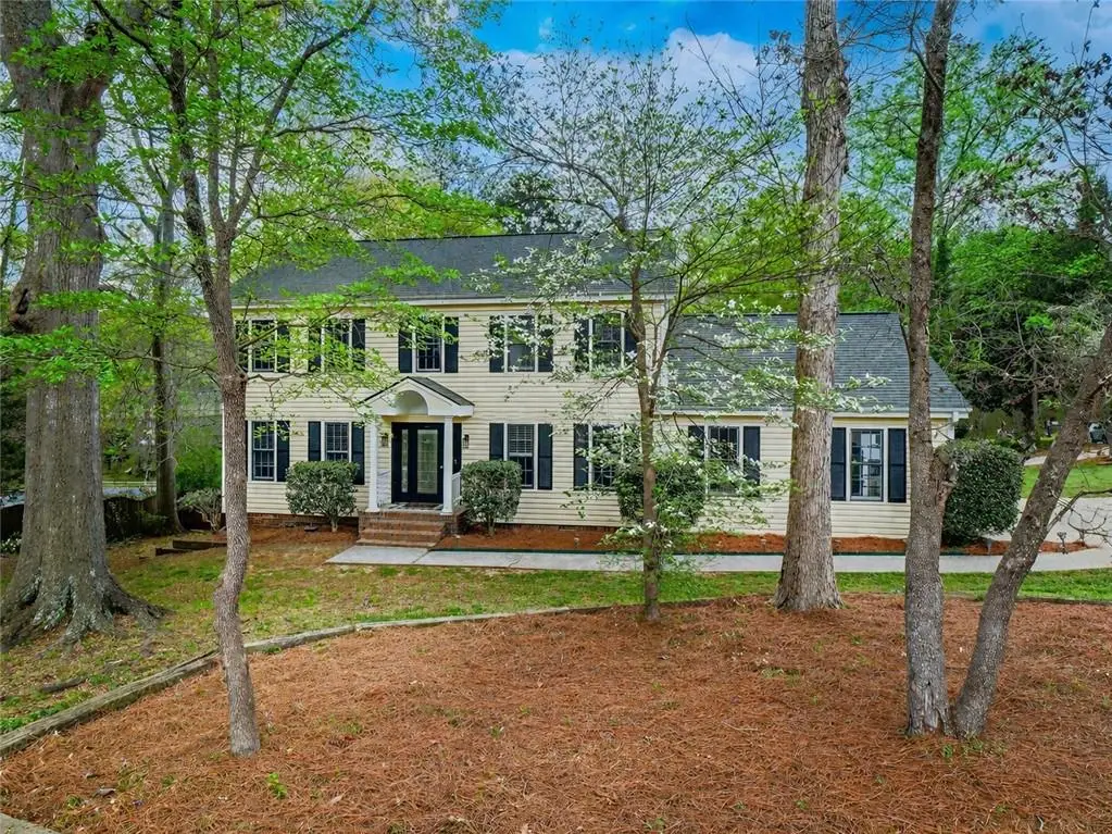 945 E Riverbend Drive Sw, Lilburn, GA 30047 - #1