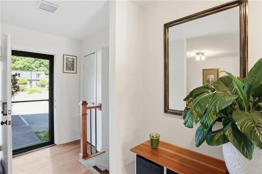 91 Ivy Trail Ne, Atlanta, GA 30342 - #3