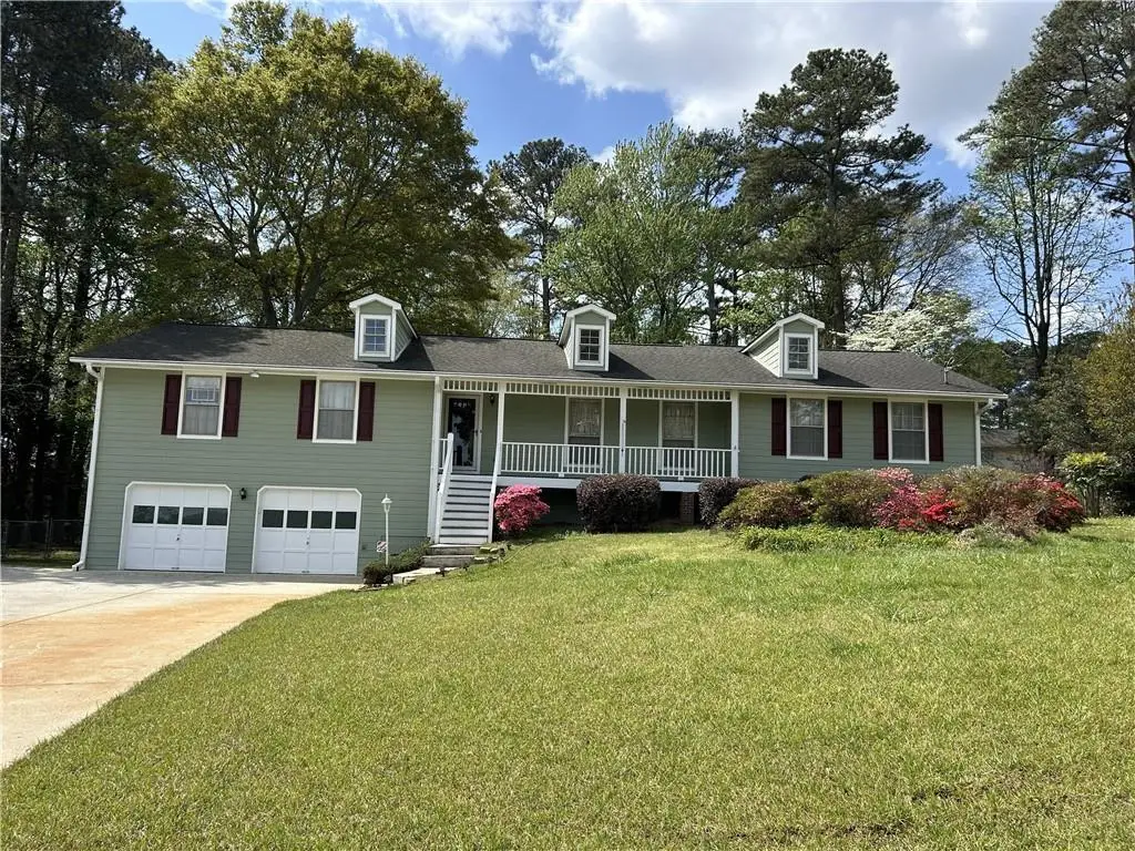 5162 Irwin Court Sw, Lilburn, GA 30047 - #1