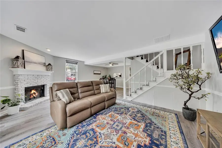 1085 Country Club Place Nw, Kennesaw, GA 30144 - #3