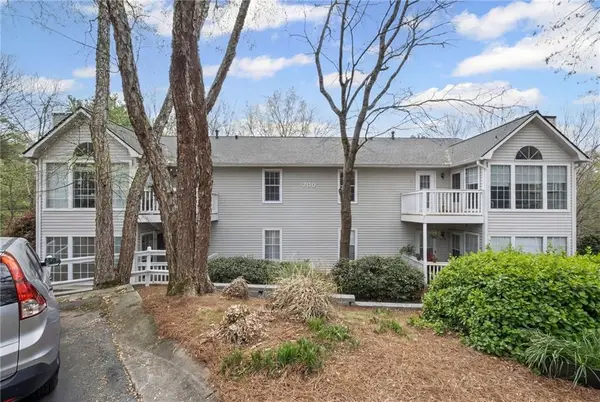 704 Gettysburg Place, Atlanta, GA 30350