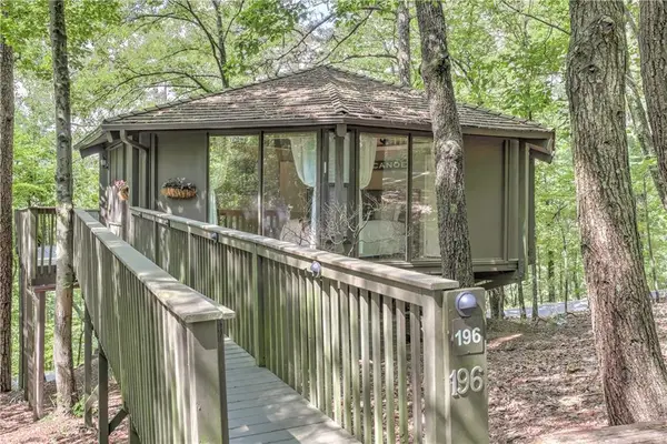 196 Treetopper Circle, Big Canoe, GA 30143