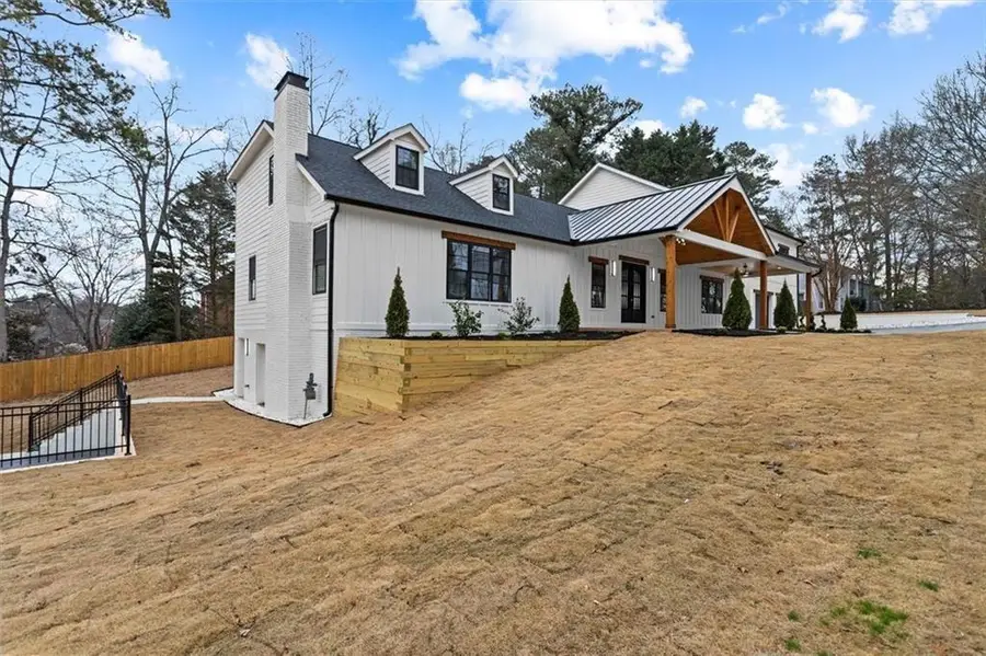 11505 Elkins Road, Roswell, GA 30076 - #3