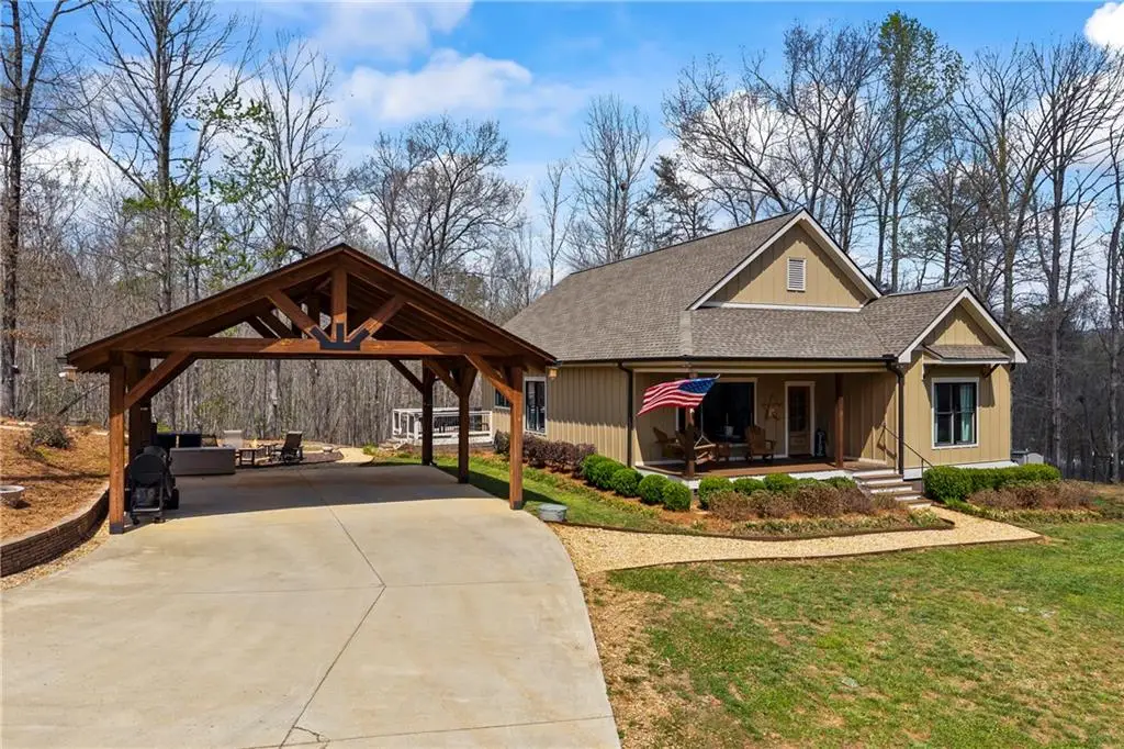 5240 Highway 17, Clarkesville, GA 30523 - #1