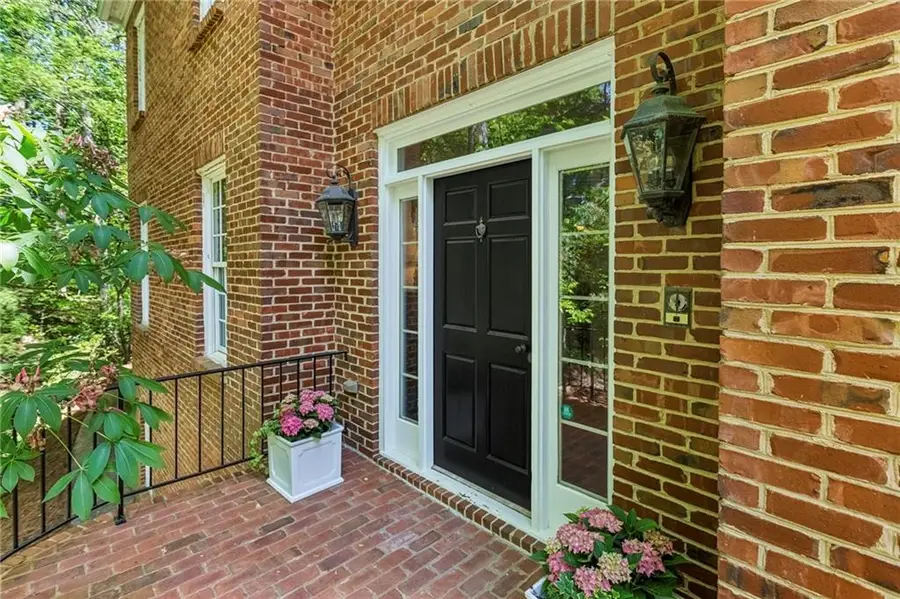 10 Albemarle Drive Nw, Atlanta, GA 30327 - #2