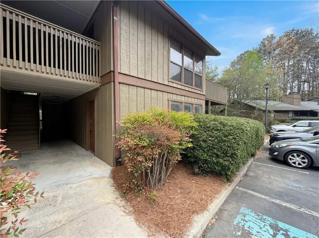 1013 Dunbar Drive, Dunwoody, GA 30338 - #1