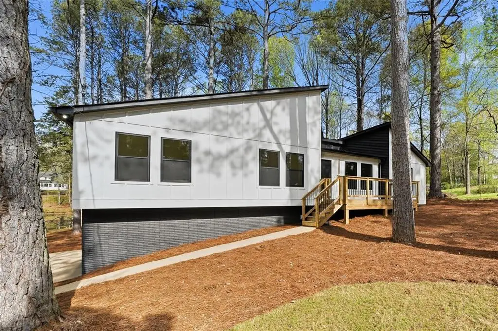 324 Hill Crest Circle, Woodstock, GA 30188 - #1