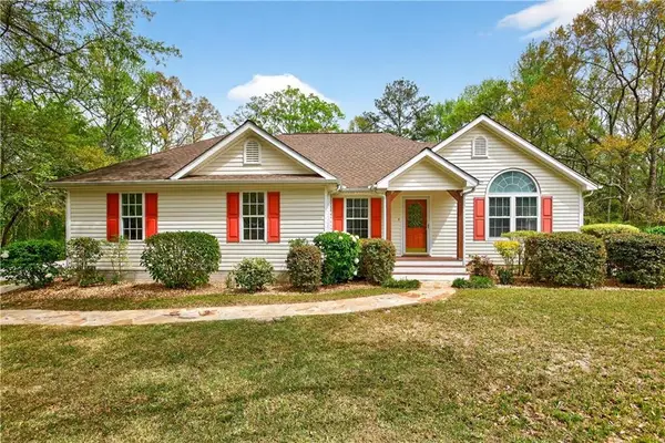 185 Lowell Drive, Sharpsburg, GA 30277