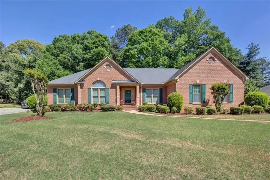 1760 SE Heatherstone Hollow Se, Conyers, GA 30013 - #3