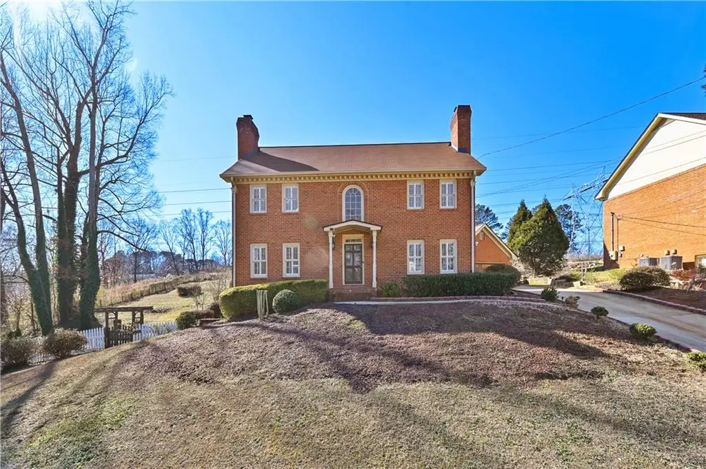 110 Amsterdam Drive Sw, Lilburn, GA 30047 - #1