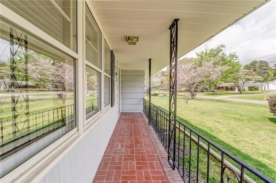 114 Davis Drive, Cartersville, GA 30120 - #2