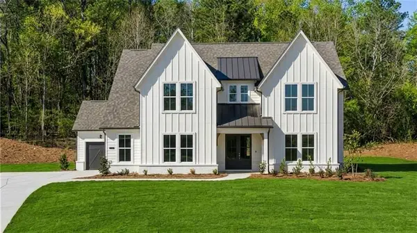 8320 Creekside Overlook Drive, Gainesville, GA 30506