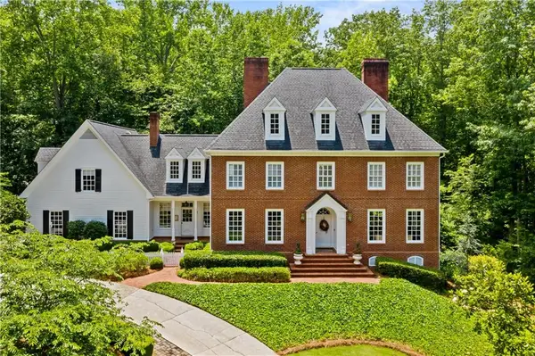 420 Fawn Glen Drive, Roswell, GA 30075