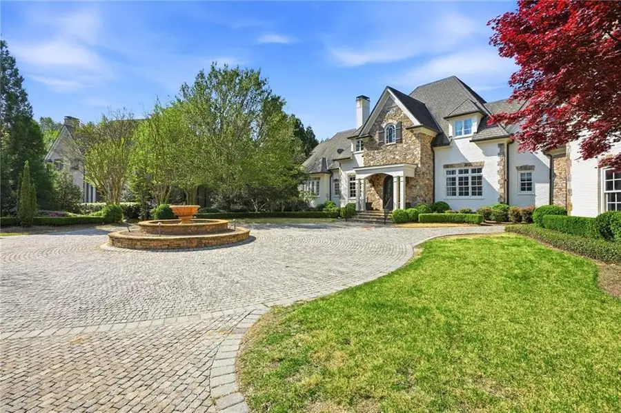 218 Londonberry Road, Atlanta, GA 30327 - #3