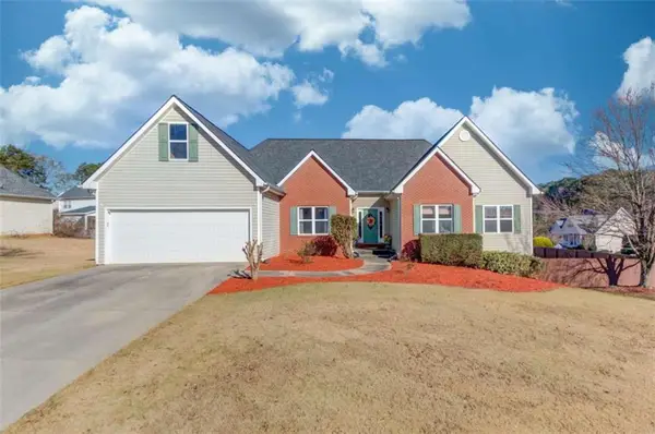 3322 Henderson View Court, Loganville, GA 30052