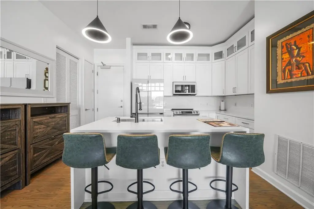 711 Cosmopolitan Drive Ne #815, Atlanta, GA 30324 - #1
