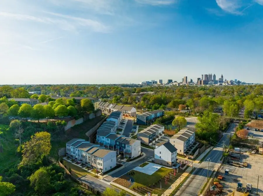 399 Skylar Way Se, Atlanta, GA 30315 - #3