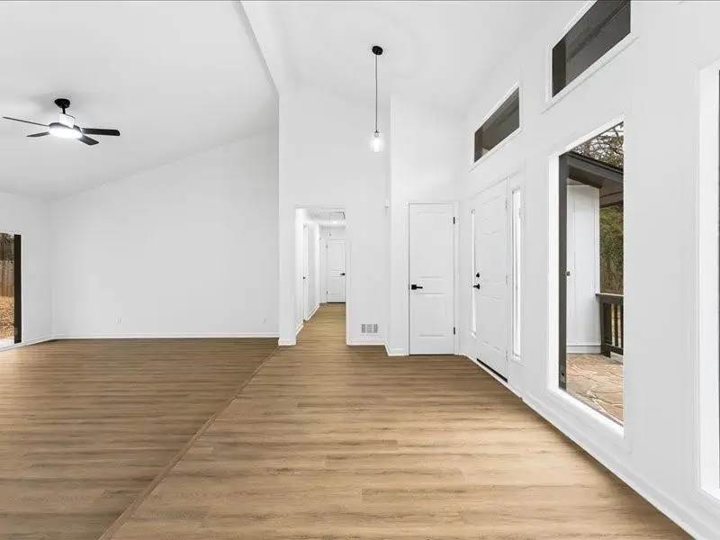 5419 Fieldgreen Drive, Stone Mountain, GA 30088 - #2