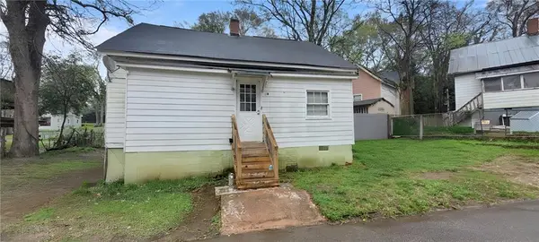 2 Willow Street, Porterdale, GA 30014