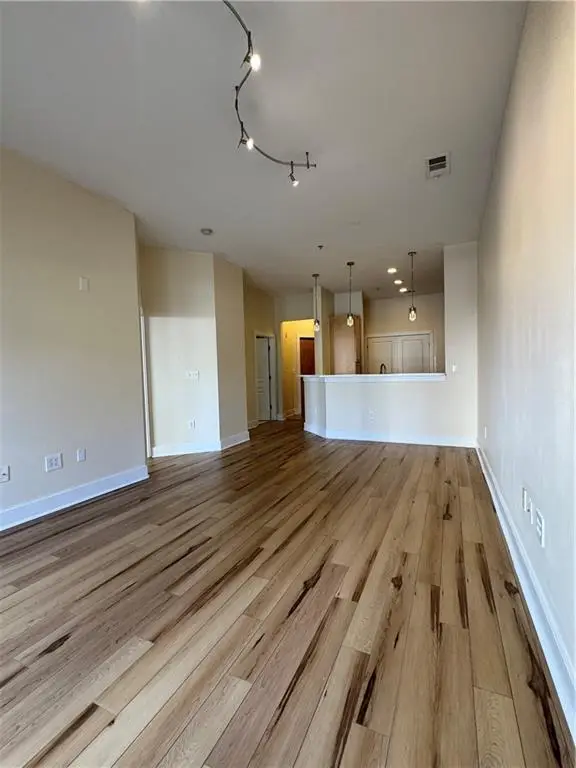 799 Hammond Drive #113, Atlanta, GA 30328