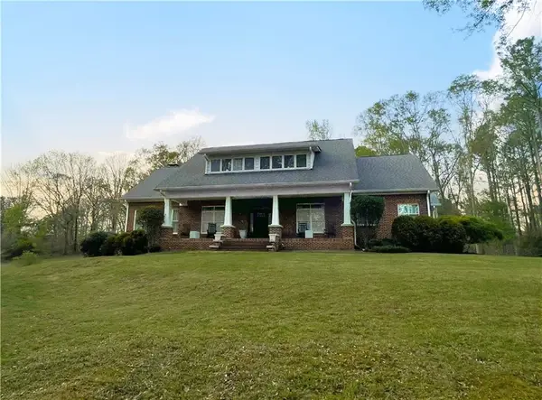 11905 Hutcheson Ferry Road, Chattahoochee Hills, GA 30268