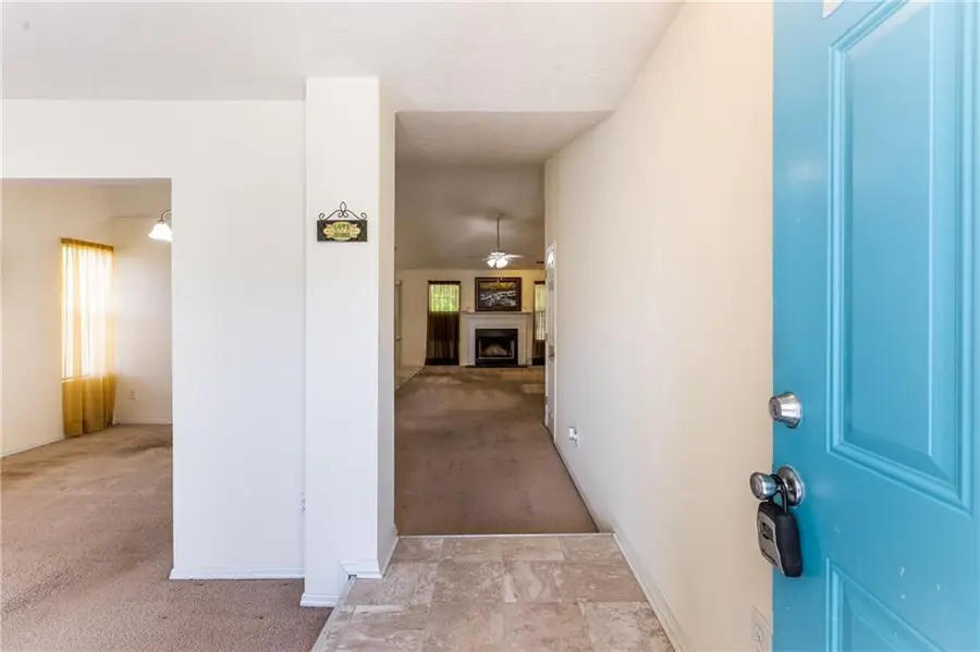 1402 Bridgewater Branch, Stone Mountain, GA 30088 - #2