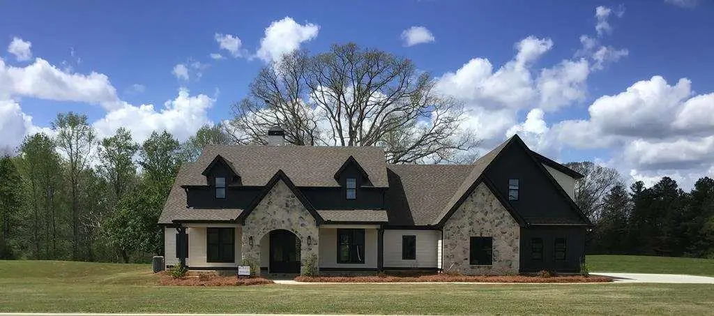 728 Lake Circle Road, Buchanan, GA 30113 - #1