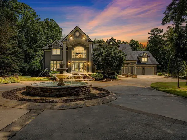 330 N Peachtree Parkway, Peachtree City, GA 30269