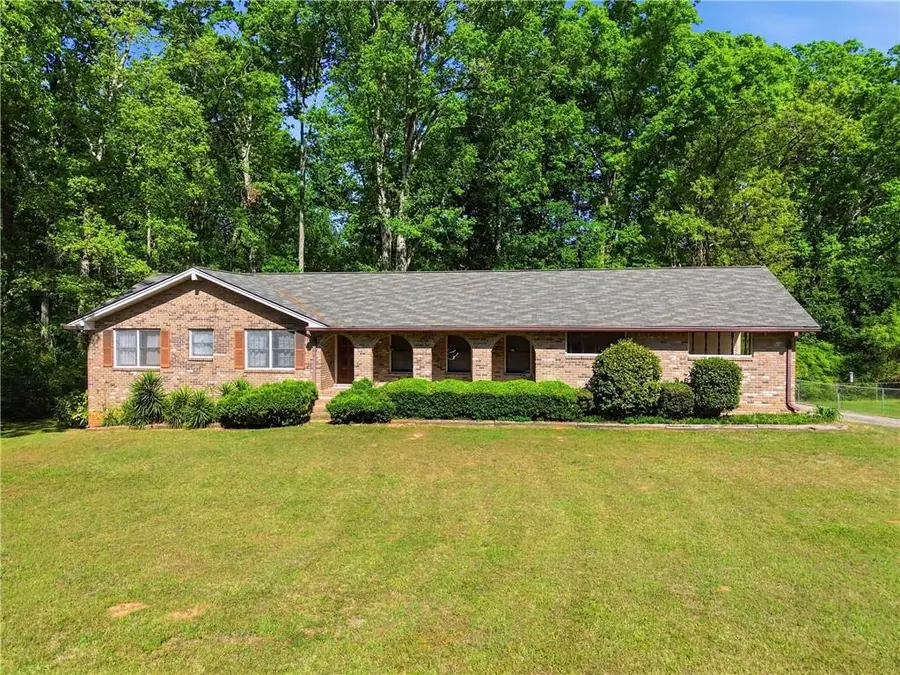 3950 W Stubbs Road, College Park, GA 30349 - #2