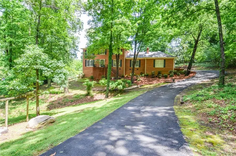 2144 Masonwood Circle, Snellville, GA 30078 - #3