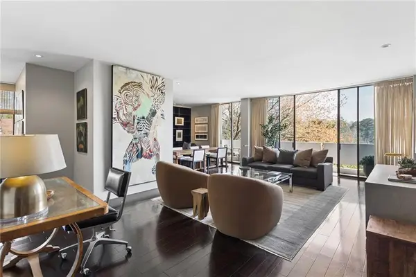 2575 Peachtree Road Ne #6H, Atlanta, GA 30305