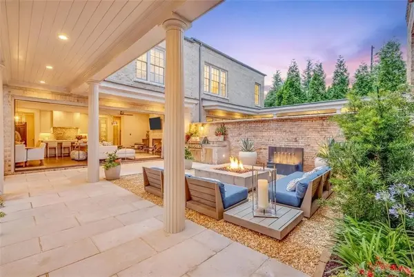 102 Grand Crescent, Alpharetta, GA 30009