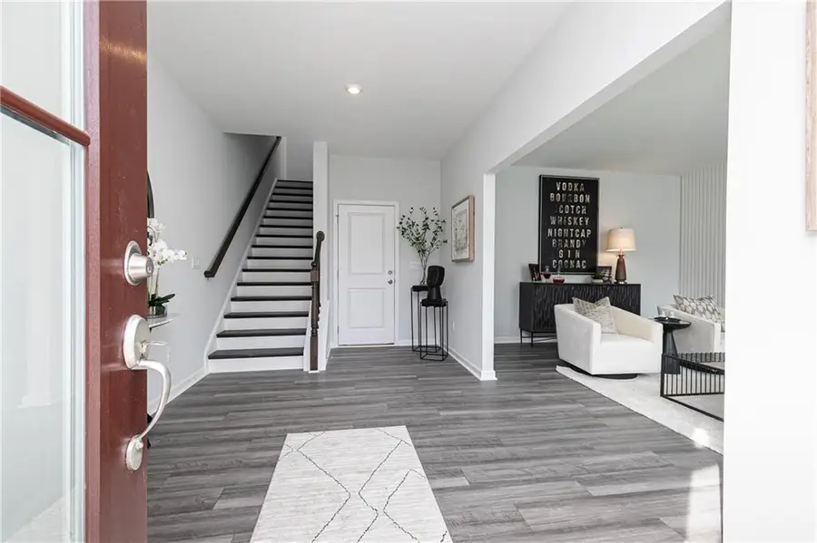 901 Leraes Way, Loganville, GA 30052 - #3