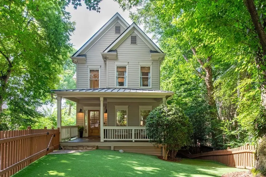 1064 Davis Circle Nw, Atlanta, GA 30318 - #1
