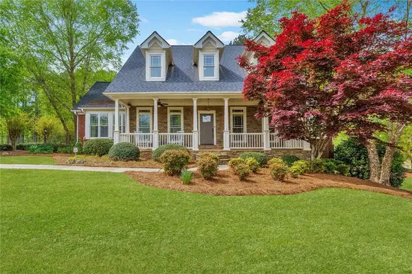 214 Chandler Walk, Loganville, GA 30052