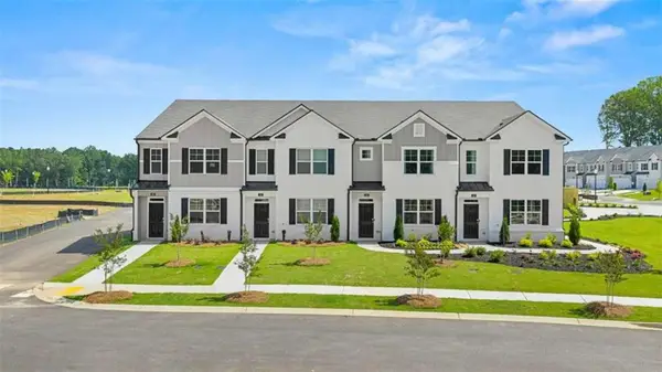 372 Sound Circle, Stockbridge, GA 30281