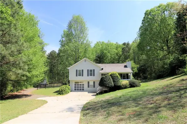 192 Deerfield Drive, Hiram, GA 30141
