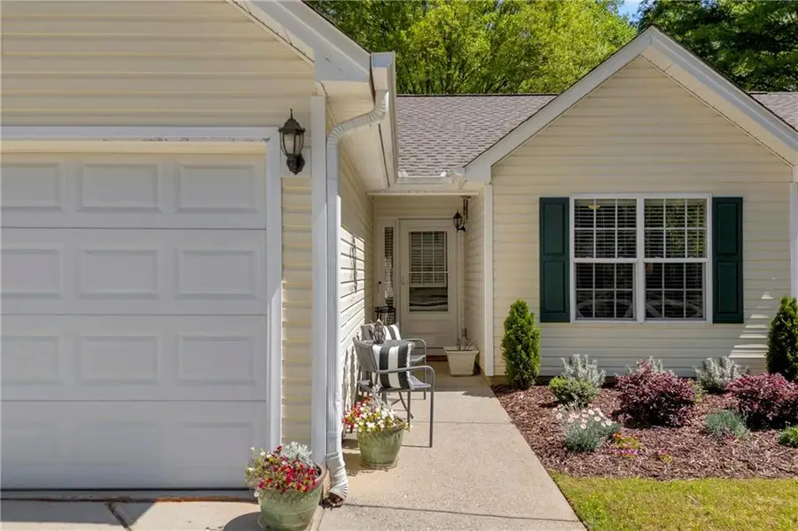 132 Amelia Creek Way, Lawrenceville, GA 30045 - #3