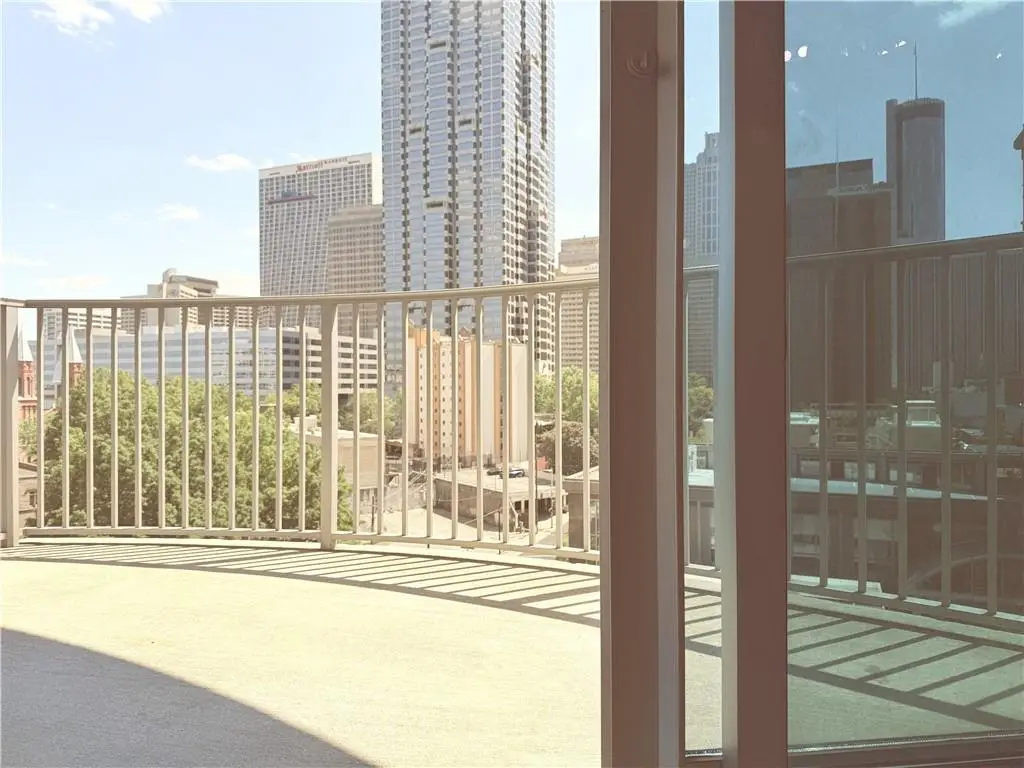 400 W Peachtree Street Nw #1011, Atlanta, GA 30308 - #1
