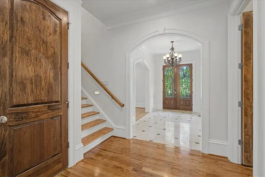 3880 Stratford Walk Circle Ne, Atlanta, GA 30342 - #2