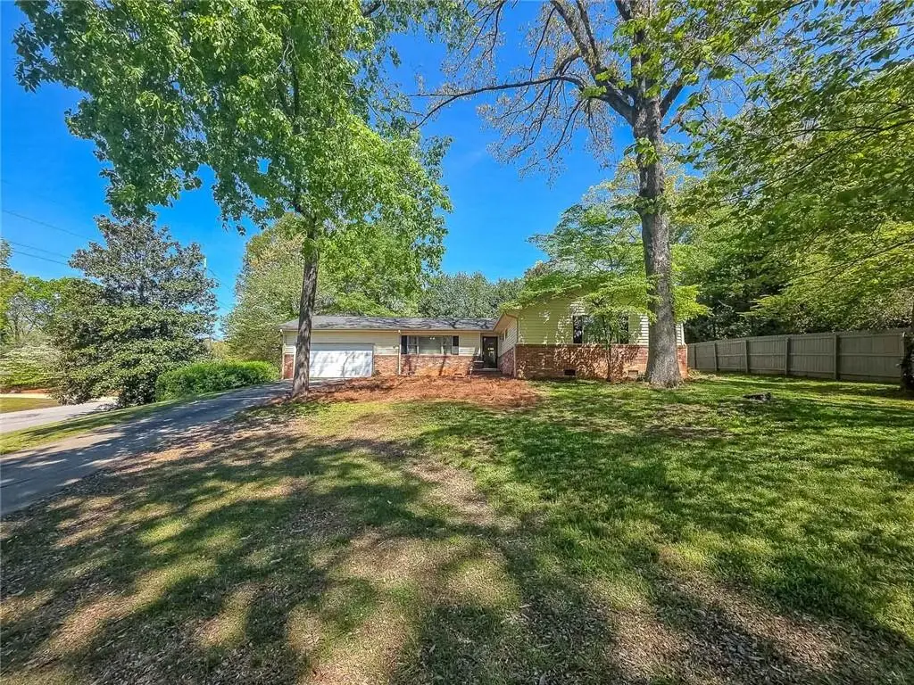 636 Holly Drive, Gainesville, GA 30501 - #1