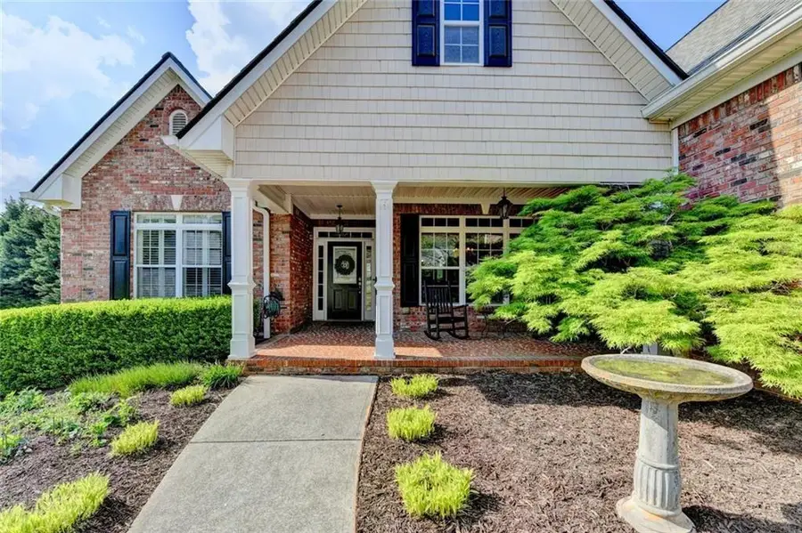 517 Sandy Cove Drive, Loganville, GA 30052 - #3