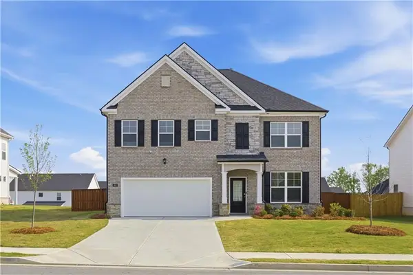 988 Blue Juniper Circle, Loganville, GA 30052