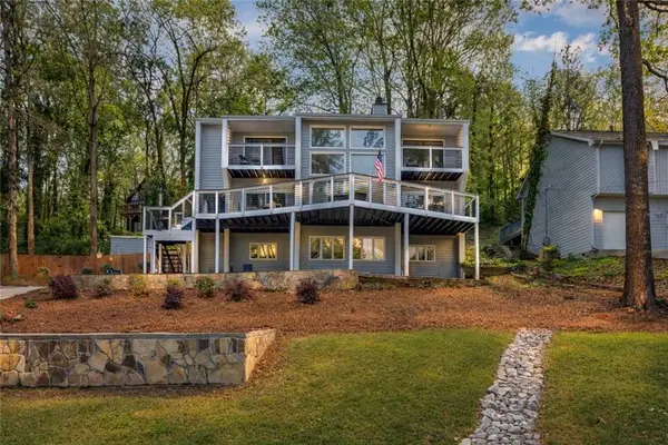 8515 Lake Drive, Snellville, GA 30039