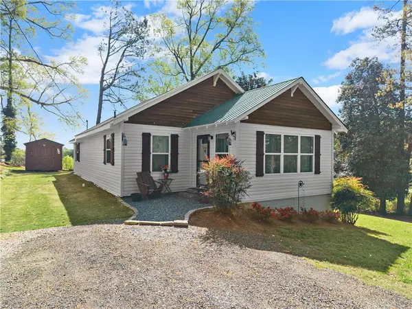 181 Forest Avenue, Toccoa, GA 30577