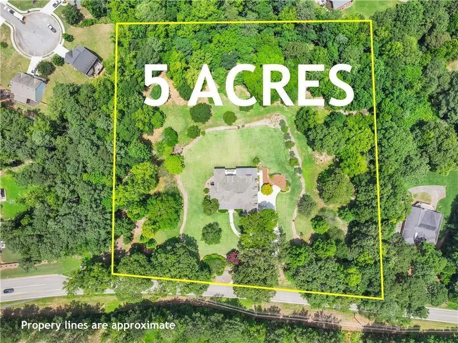 594 Peachtree Road, Hoschton, GA 30548 - #2