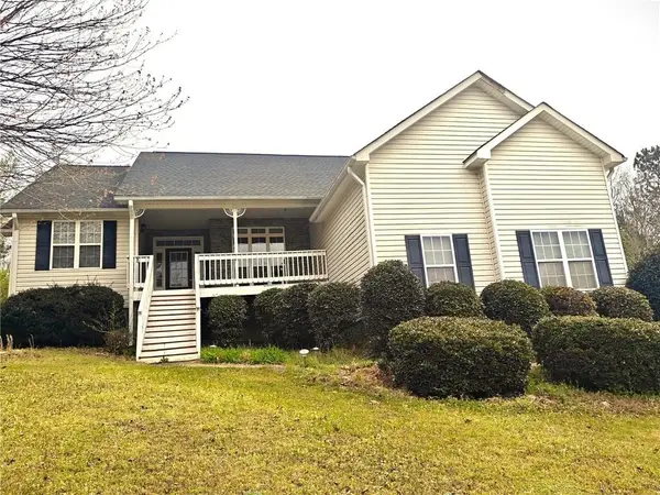 220 Daniel Springs Court, Villa Rica, GA 30180