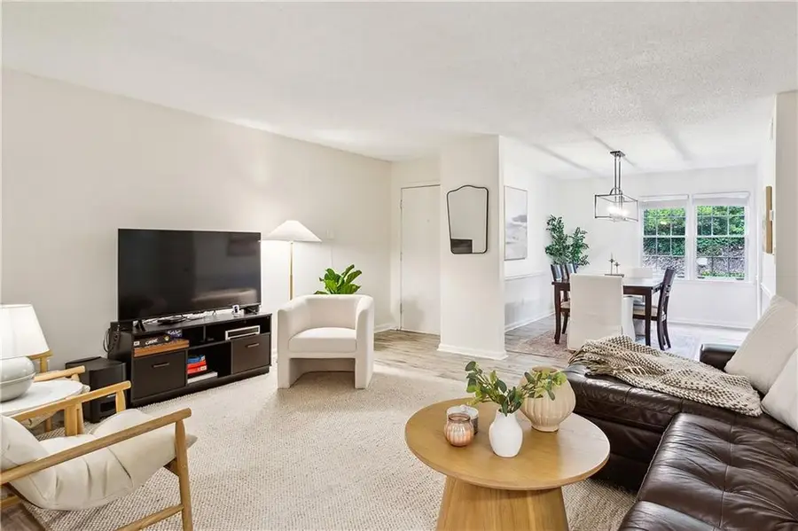 182 Triumph Drive Nw, Atlanta, GA 30327 - #2