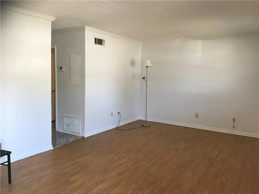 1389 Saxony Square, Stone Mountain, GA 30083 - #2