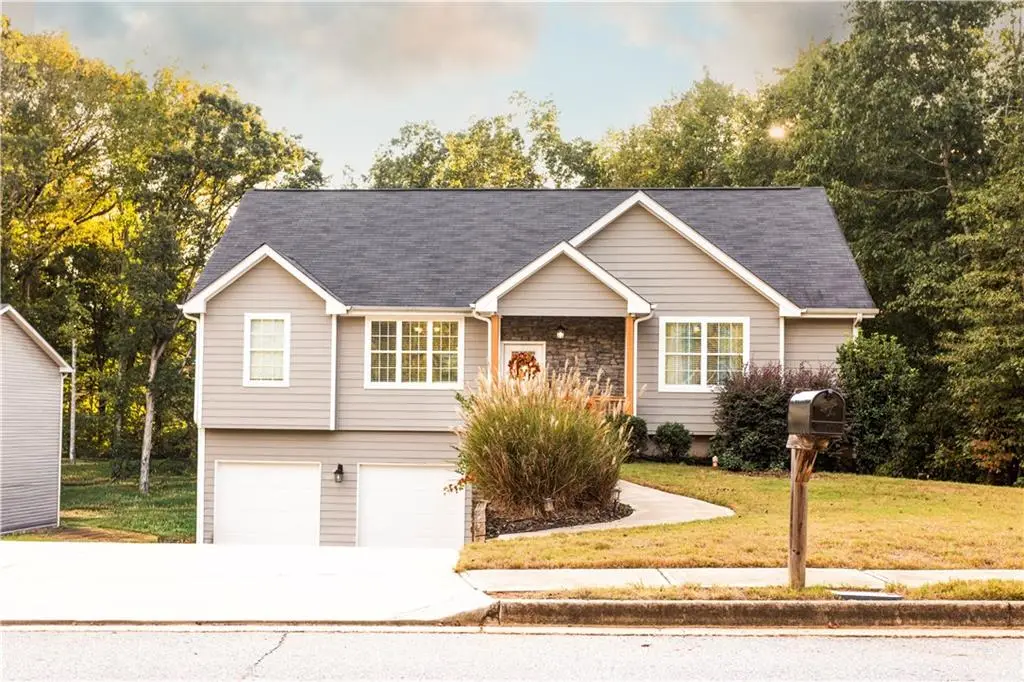 355 Conner Court, Social Circle, GA 30025 - #1